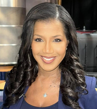 Glenda Lewis Biography: WXYZ Anchor, Emmy Winner, & First Mother-Daughter Anchor Team	| Age, Husband, Height, Family, Career & Health Update Glenda Lewis is an Emmy Award-winning anchor at WXYZ-TV in Detroit. After starting her career in the smallest US markets, she joined WXYZ and later made history with her mother, Diana Lewis, as the nation's first mother-daughter news team.
