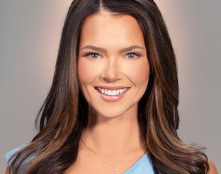 Kenzie Beach, Reporter