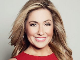 Bilingual Journalist Angelique Lizarde