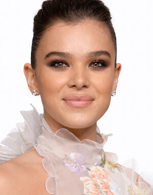 Hailee Steinfeld: Career, Style, and Life in 2026
