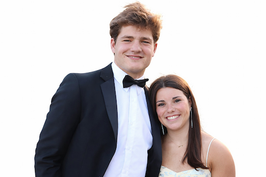 Ann Michael Maye: Meet the Viral Star & Wife of QB Drake Maye Ann Michael Maye's Gameday Chic! 🏈