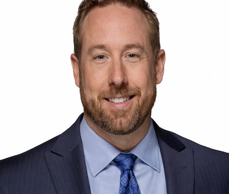 The Justin Horne Blueprint: How KSAT 12’s Weather Authority Redefined the Digital Forecast How to Build Expert Authority: The Justin Horne Case Study 📈