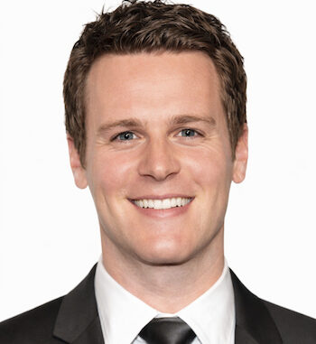 How to Build a Career Like Jonathan Groff: 5 Lessons in Diversification.